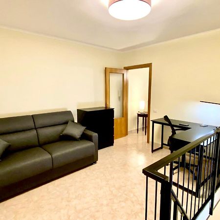 Your Central Wide Place - Min 31 Days Napoli Bagian luar foto